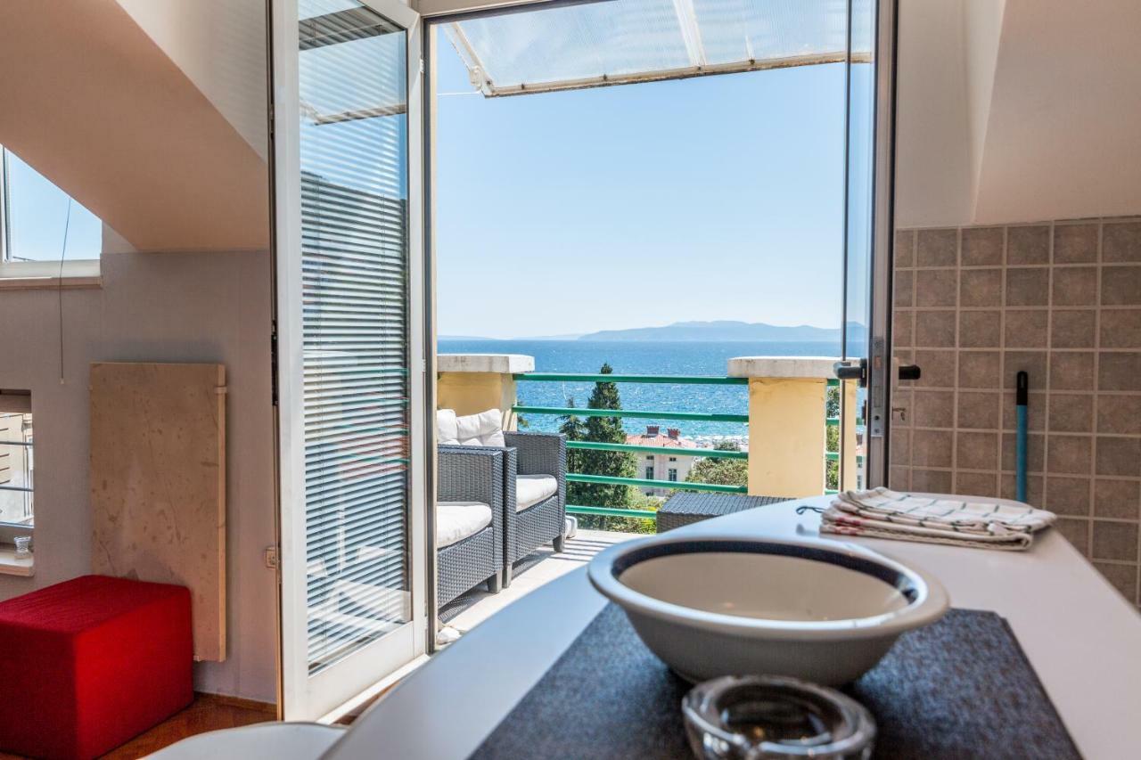 Penthouse And Piano Nobile Prkg Wifi Garden Near Beach Away From Roads Opatija Exterior photo
